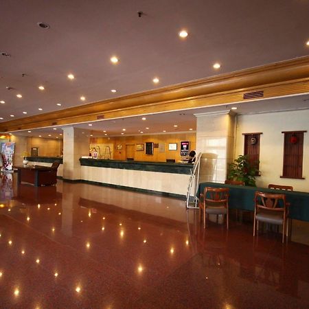 Hampton By Hilton Dalian Zhongshan Luaran gambar
