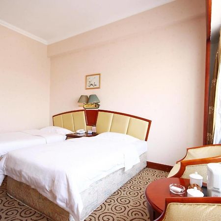 Hampton By Hilton Dalian Zhongshan Luaran gambar