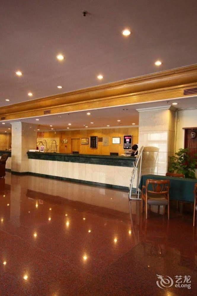 Hampton By Hilton Dalian Zhongshan Luaran gambar