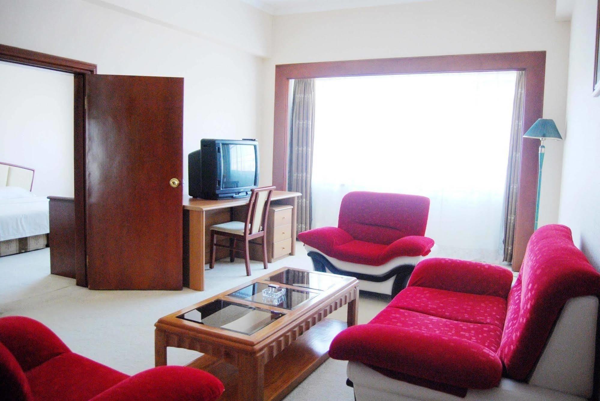 Hampton By Hilton Dalian Zhongshan Luaran gambar